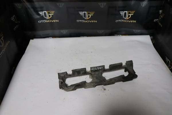 FORD CUSTOM 310 S 100 PS ÇIKMA PARÇA  ENJEKTÖR PLASTİĞİ